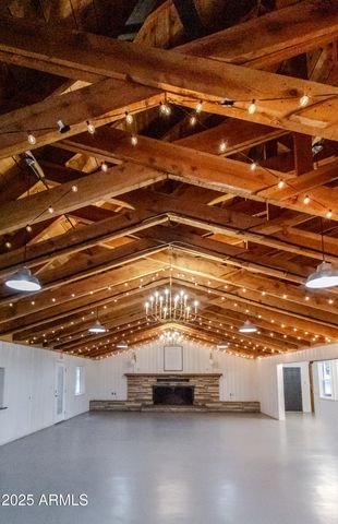 6385 W WHITE MOUNTAIN Boulevard, Show Low, AZ 85901