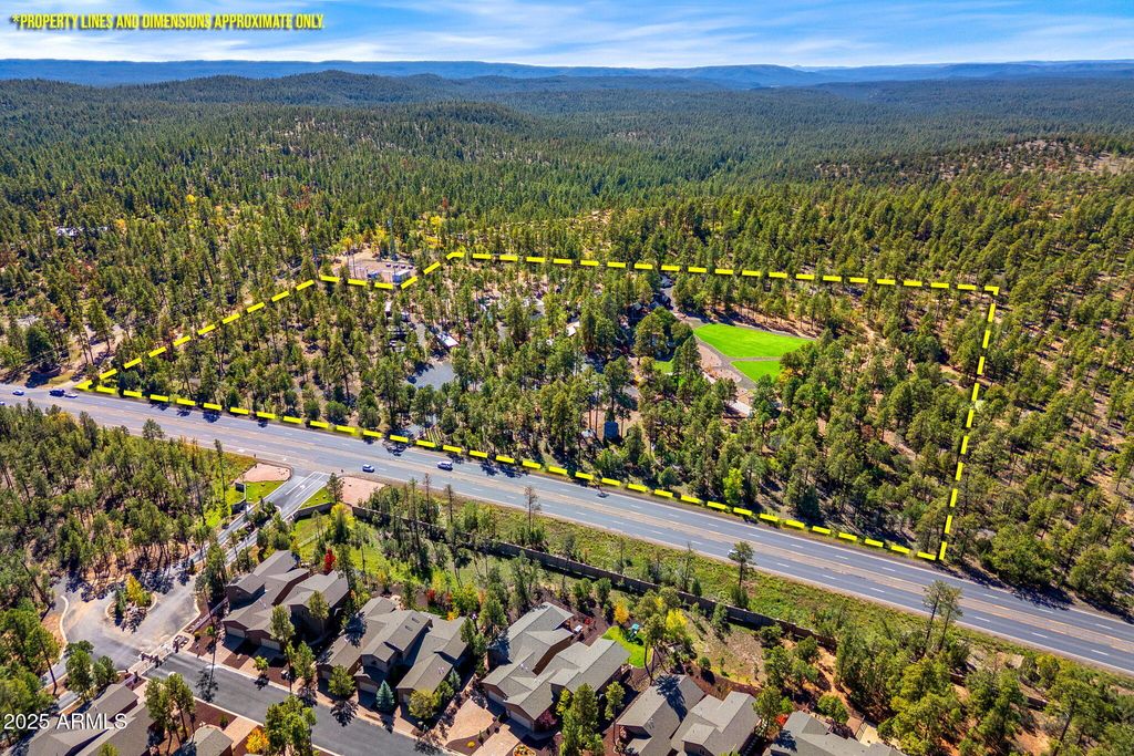 6385 W WHITE MOUNTAIN Boulevard, Show Low, AZ 85901