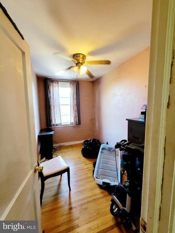 5851 SYLVESTER ST, Philadelphia, PA 19149