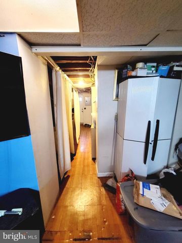 5851 SYLVESTER ST, Philadelphia, PA 19149