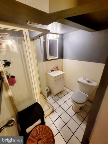 5851 SYLVESTER ST, Philadelphia, PA 19149