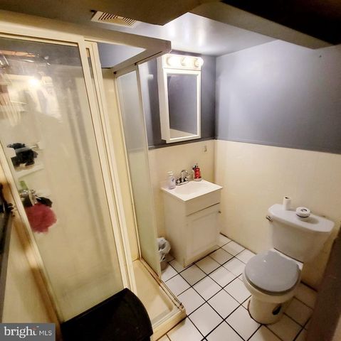 5851 SYLVESTER ST, Philadelphia, PA 19149