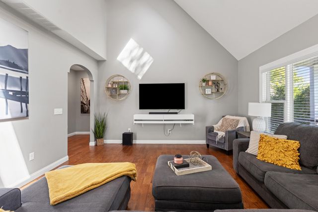 178 Lorraine Court, Berea, KY 40403