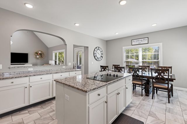 178 Lorraine Court, Berea, KY 40403