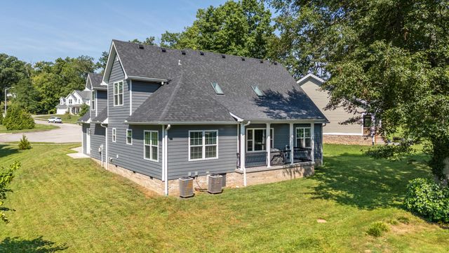 178 Lorraine Court, Berea, KY 40403