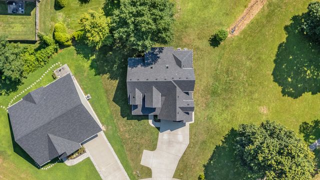 178 Lorraine Court, Berea, KY 40403