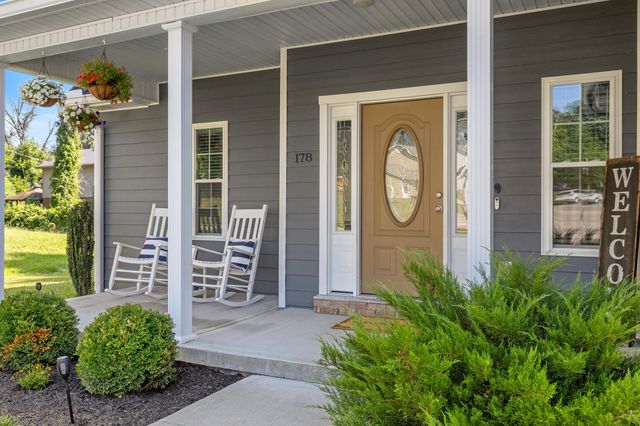 178 Lorraine Court, Berea, KY 40403