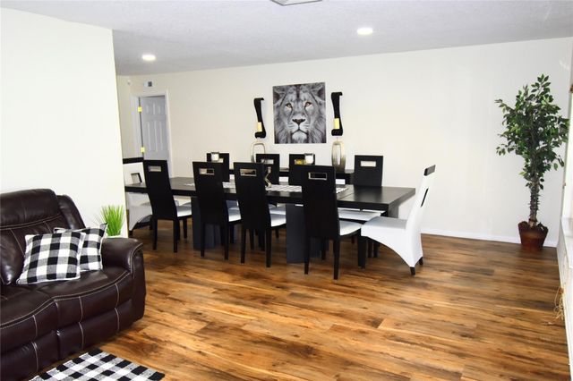 11886 NW 24th Street, Coral Springs, FL 33065