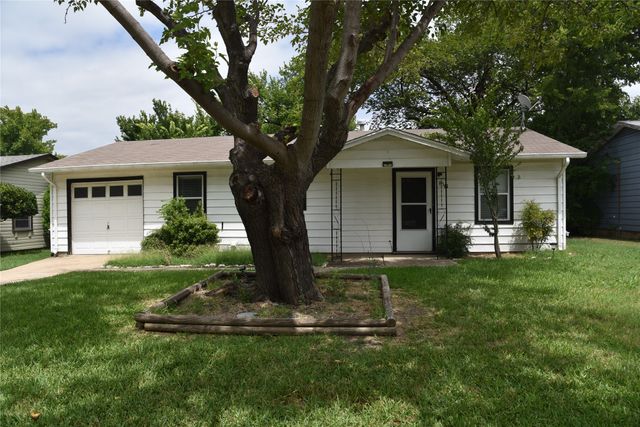 856 Renfro Drive, White Settlement, TX 76108