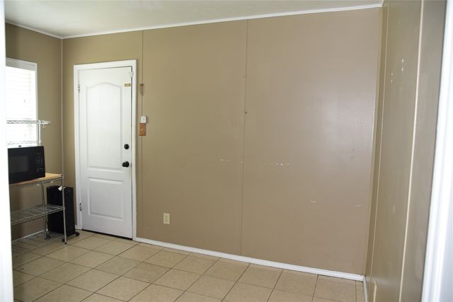 856 Renfro Drive, White Settlement, TX 76108