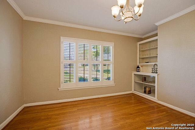336 TUTTLE RD, Terrell Hills, TX 78209