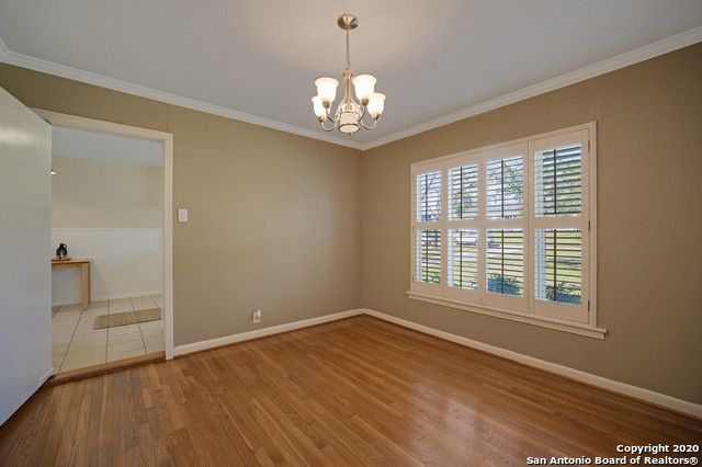 336 TUTTLE RD, Terrell Hills, TX 78209