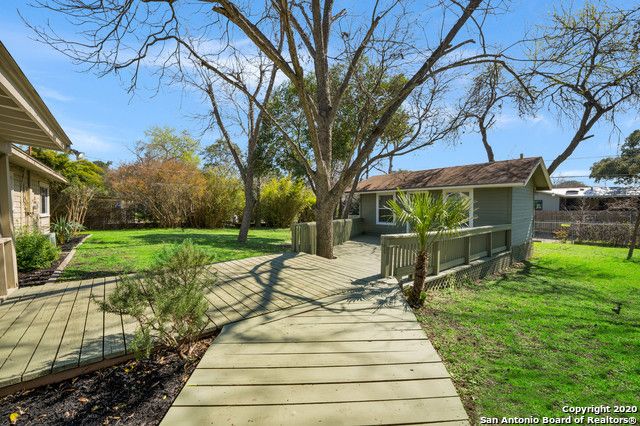 336 TUTTLE RD, Terrell Hills, TX 78209