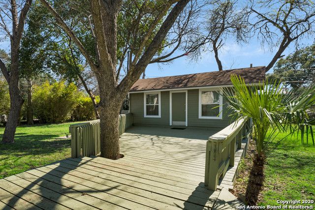 336 TUTTLE RD, Terrell Hills, TX 78209