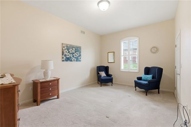 909 VALENTINA LN, Lower Burrell, PA 15068