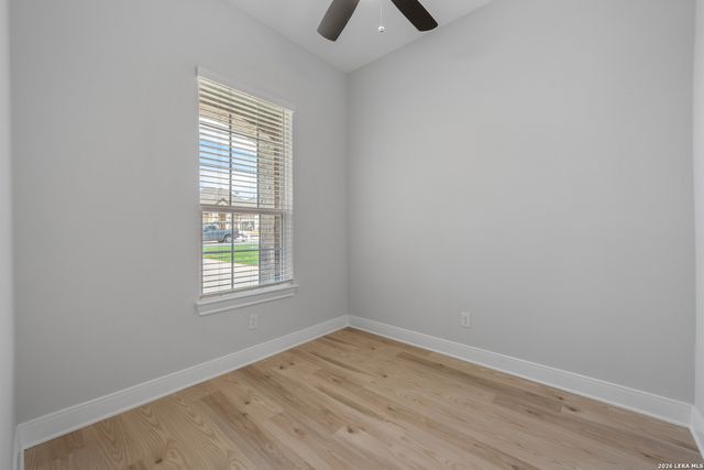 204 AZALEA ALY, Castroville, TX 78009