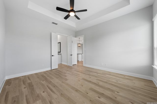 204 AZALEA ALY, Castroville, TX 78009