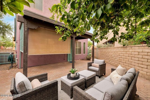 5252 E Timrod Street, Tucson, AZ 85711