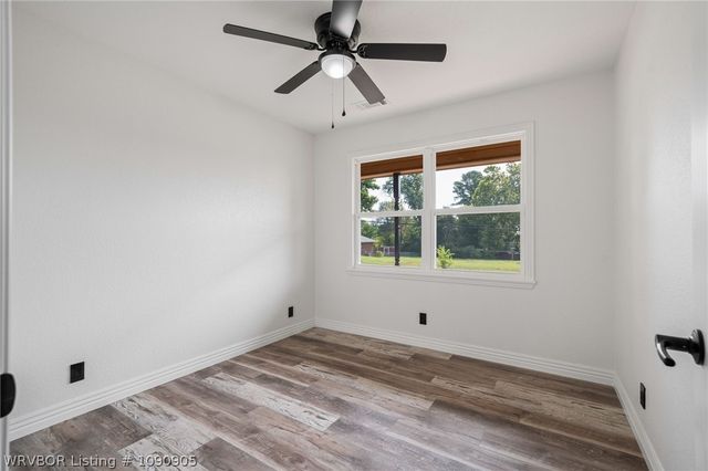 825 N 20th Street, Van Buren, AR 72956
