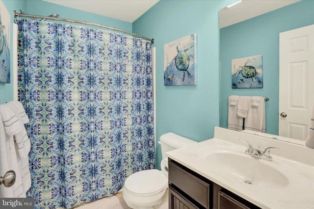 1739 HARALSON DRIVE, Mechanicsburg, PA 17055