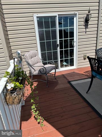 1739 HARALSON DRIVE, Mechanicsburg, PA 17055