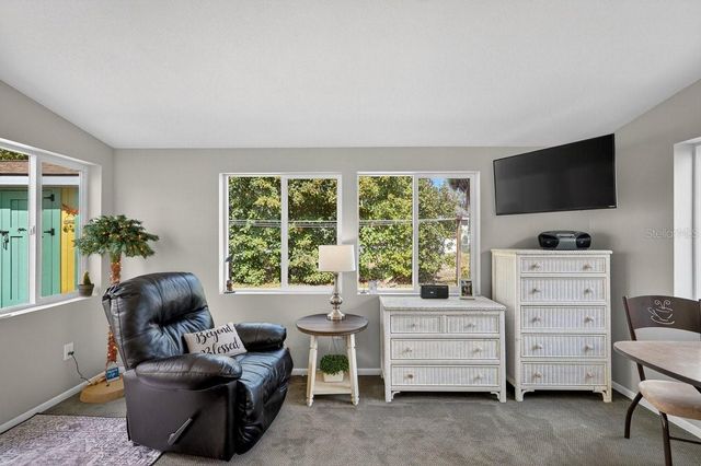 8 GREENFERN CIRCLE, Ormond Beach, FL 32174