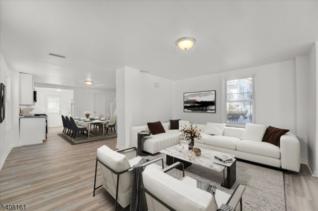 27 N 3Rd Ave, Manville Boro, NJ 08835