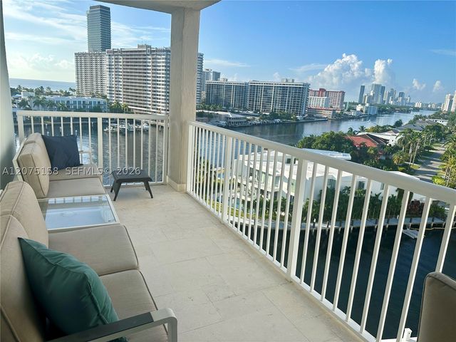 121 Golden Isles Dr 907, Hallandale Beach, FL 33009