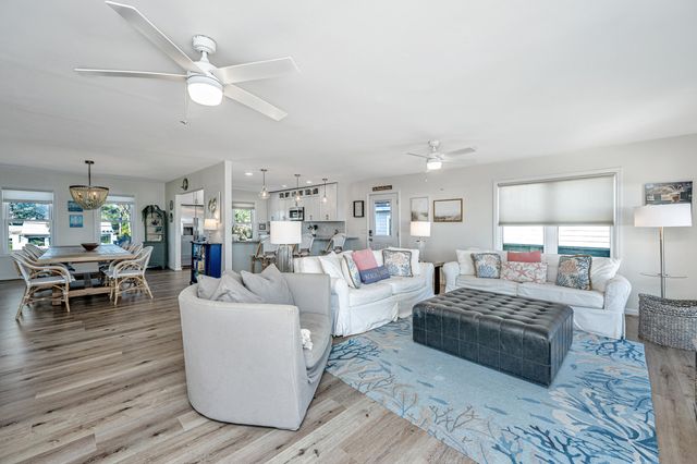 909 E Arctic Avenue, Folly Beach, SC 29439