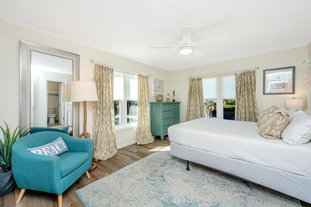 909 E Arctic Avenue, Folly Beach, SC 29439