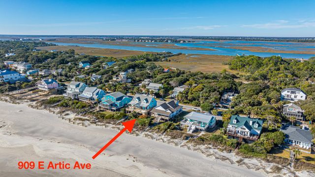 909 E Arctic Avenue, Folly Beach, SC 29439