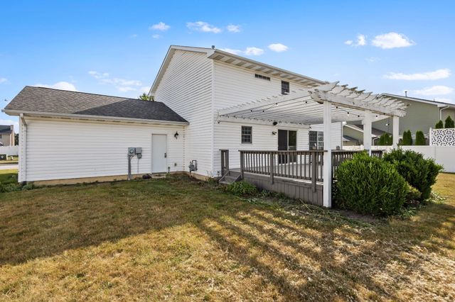 1741 E 106th Place, Crown Point, IN 46307