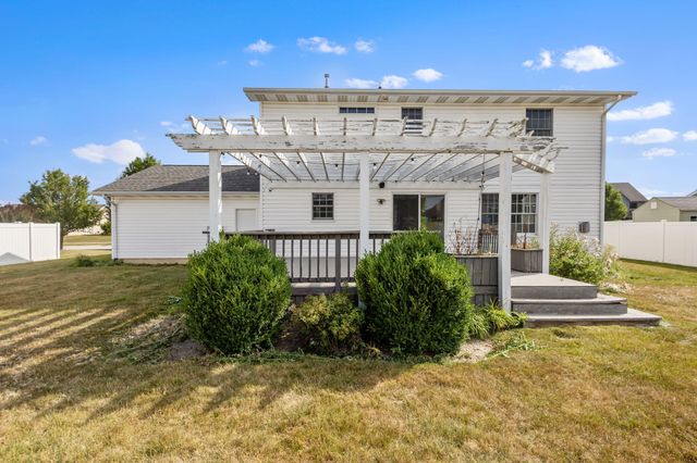 1741 E 106th Place, Crown Point, IN 46307