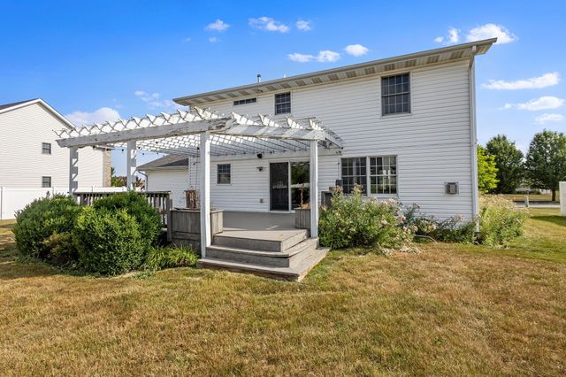 1741 E 106th Place, Crown Point, IN 46307