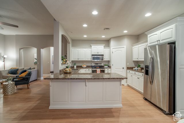 2441 E MEADOW MIST WAY, St. George, UT 84790