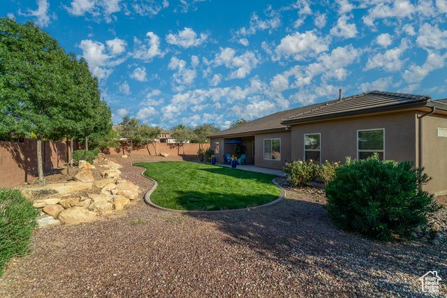 2441 E MEADOW MIST WAY, St. George, UT 84790