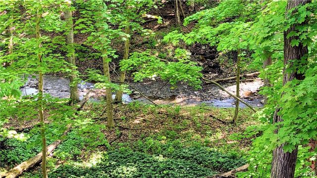 27 Beverly Place, Utica, NY 13501