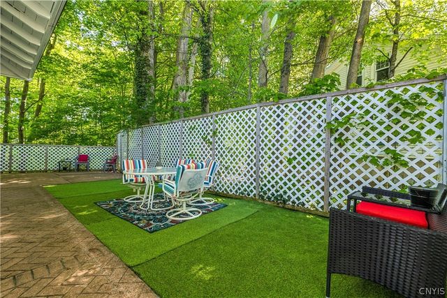 27 Beverly Place, Utica, NY 13501