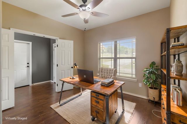 525 Oak Tree Lane, Franklin, TX 77856