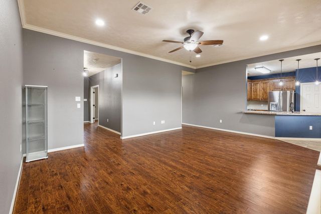 525 Oak Tree Lane, Franklin, TX 77856