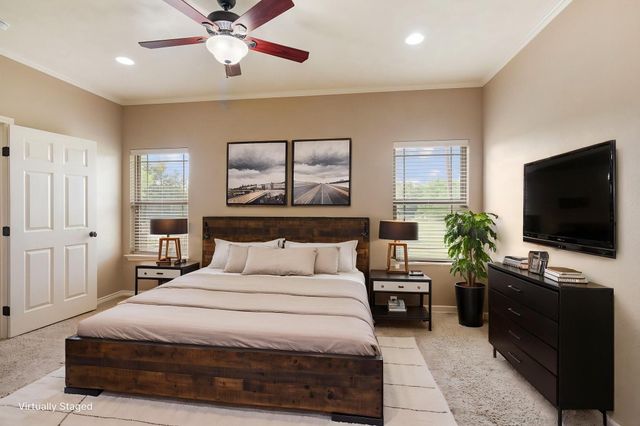 525 Oak Tree Lane, Franklin, TX 77856