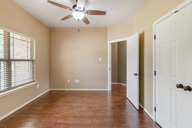 525 Oak Tree Lane, Franklin, TX 77856