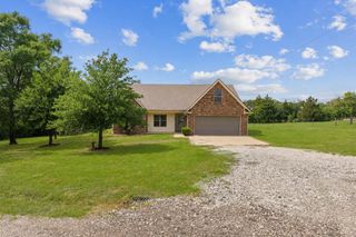 525 Oak Tree Lane, Franklin, TX 77856