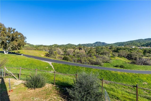 4922 Longhorn Lane, Paso Robles, CA 93446