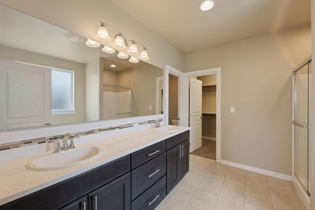 2710 SW 46th Court, Redmond, OR 97756