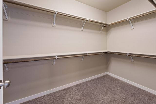 2710 SW 46th Court, Redmond, OR 97756