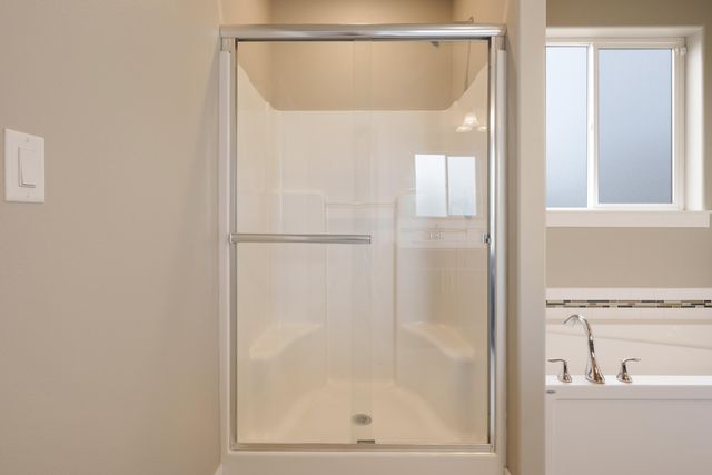 2710 SW 46th Court, Redmond, OR 97756