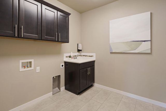 2710 SW 46th Court, Redmond, OR 97756