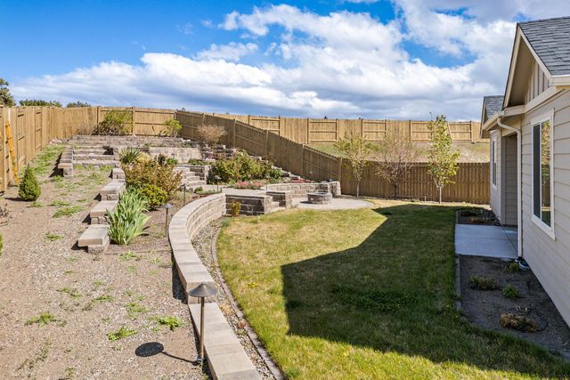 2710 SW 46th Court, Redmond, OR 97756