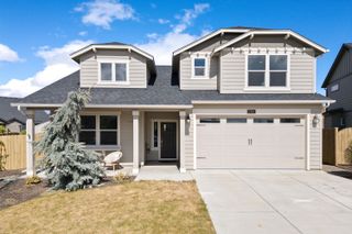 2710 SW 46th Court, Redmond, OR 97756